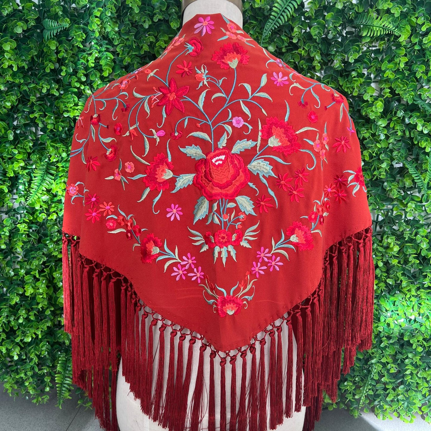 Mantón Claveles teja