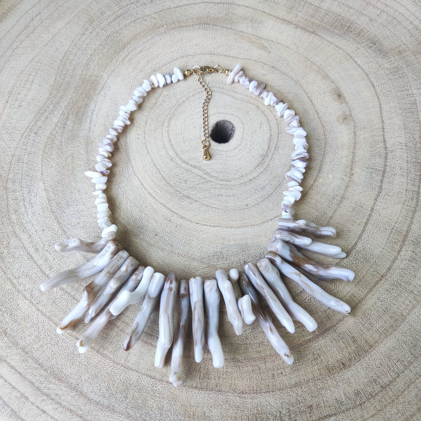 Collar coral y piedra (+colores)