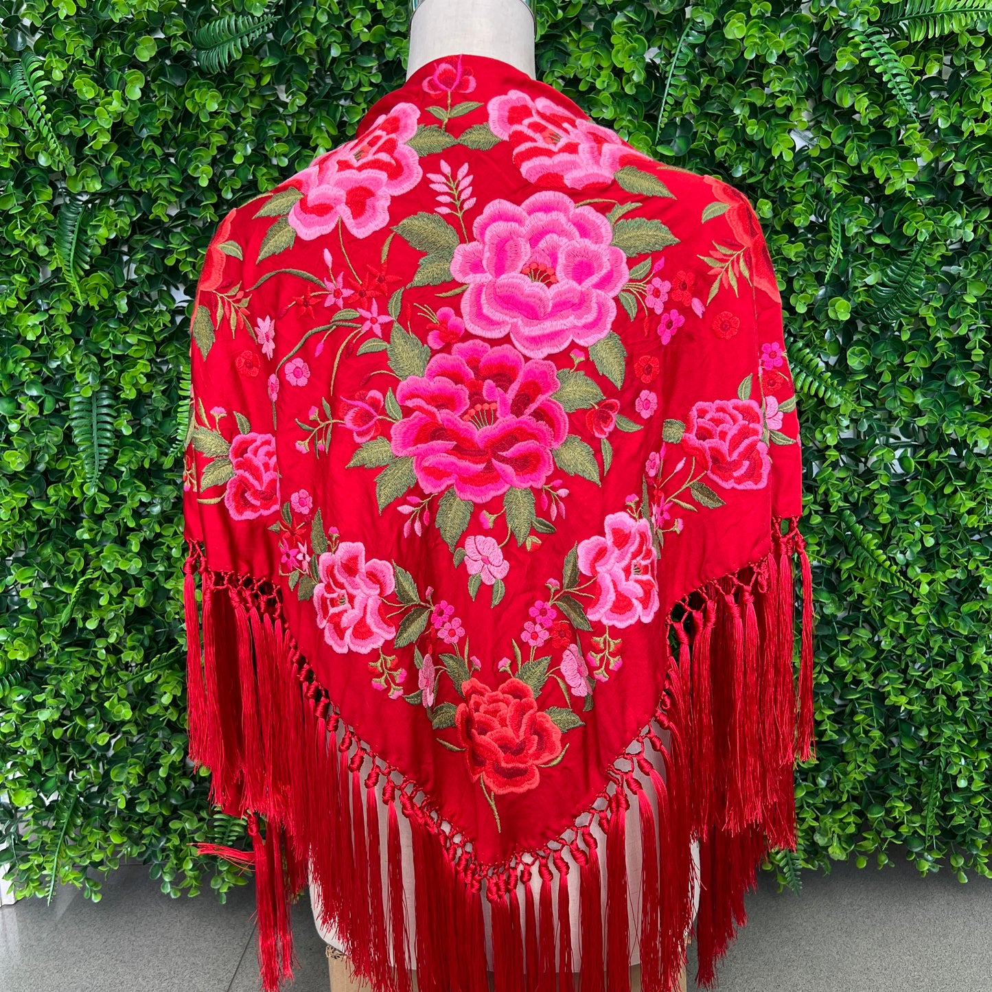 Mantón Maxi rosa rojo