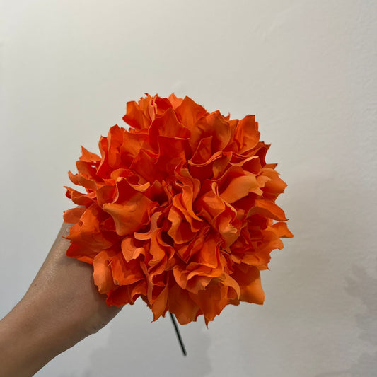 Dalia naranja