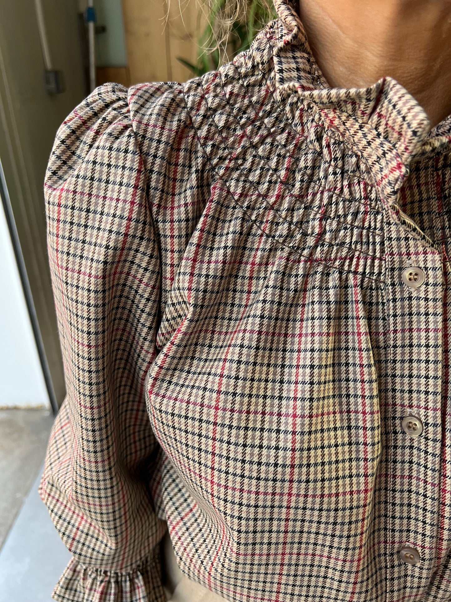 Camisa Talae beige-rojo